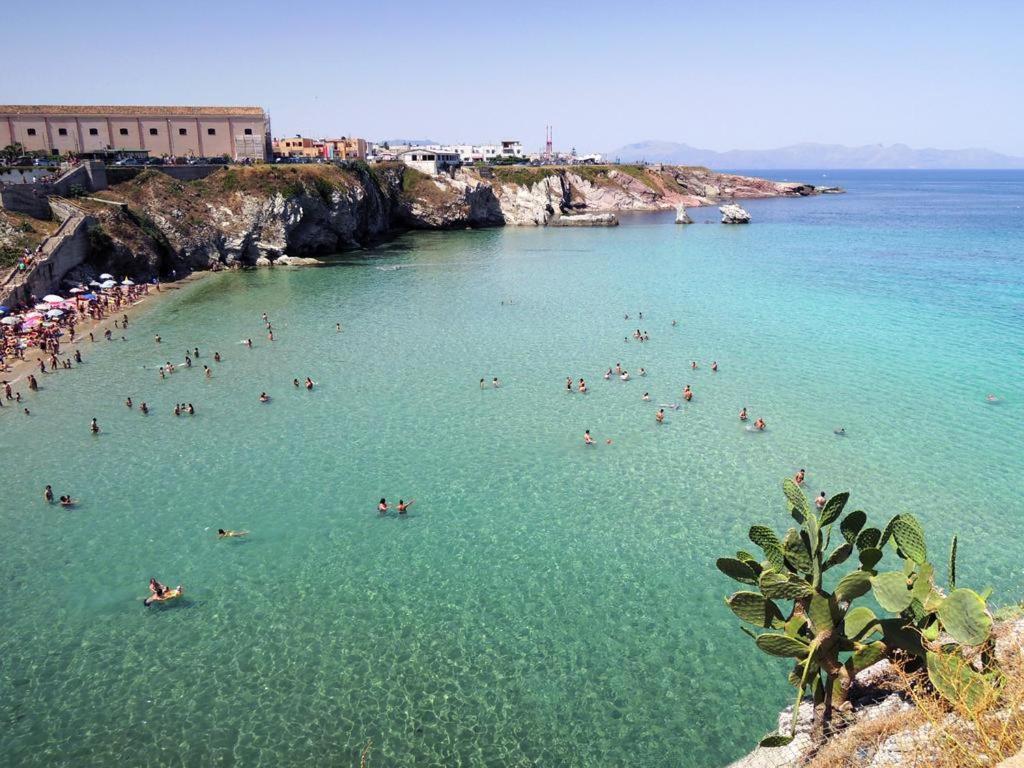 Appartamento Le Onde Terrasini Zewnętrze zdjęcie